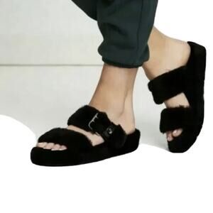 UGG Womens 9 Fuzz Yeah Slipper Black Sheepskin Buckle Slide Sandals Comfy Warm
